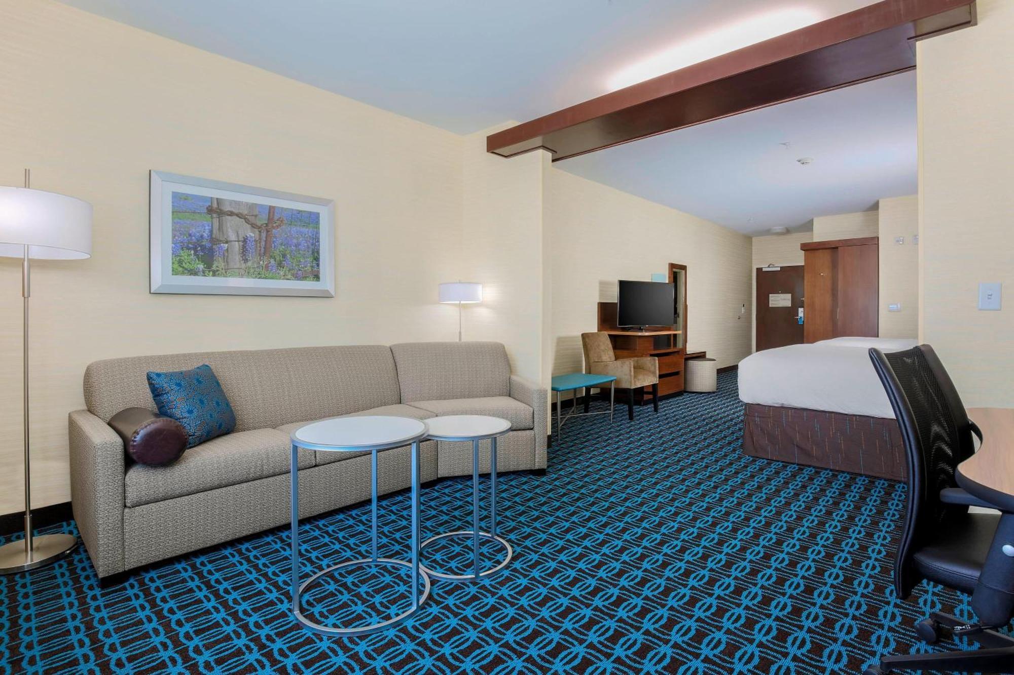 Fairfield Inn & Suites By Marriott Decatur At Decatur Conference Center Exterior foto