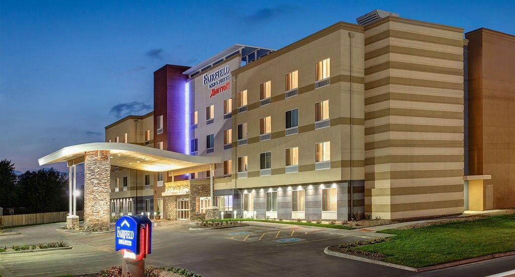 Fairfield Inn & Suites By Marriott Decatur At Decatur Conference Center Exterior foto